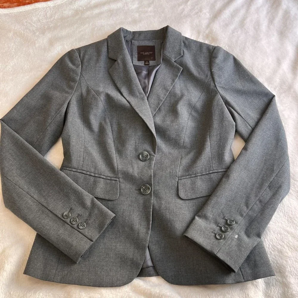 The limited women blazer Size‎ 4